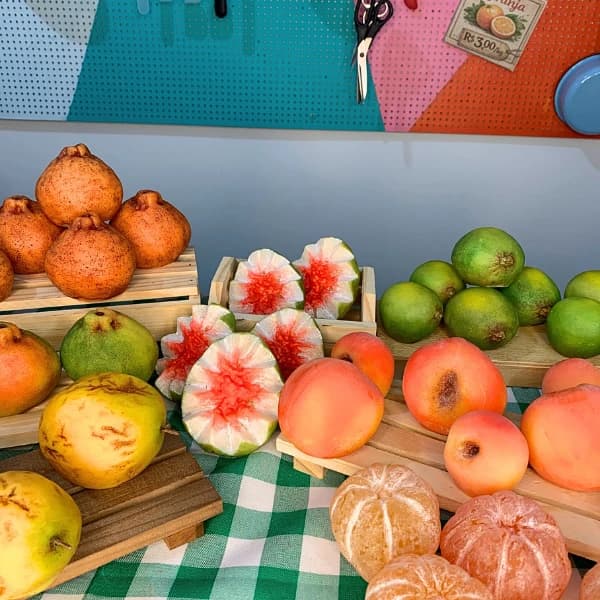 Curso de Saboaria - Pintura de Frutas